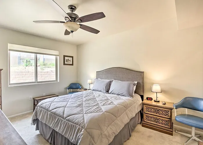 Lovely W/ Private Pool & Hot Tub! Tucson