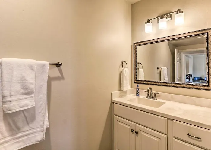 Lovely W/ Private Pool & Hot Tub! * Tucson